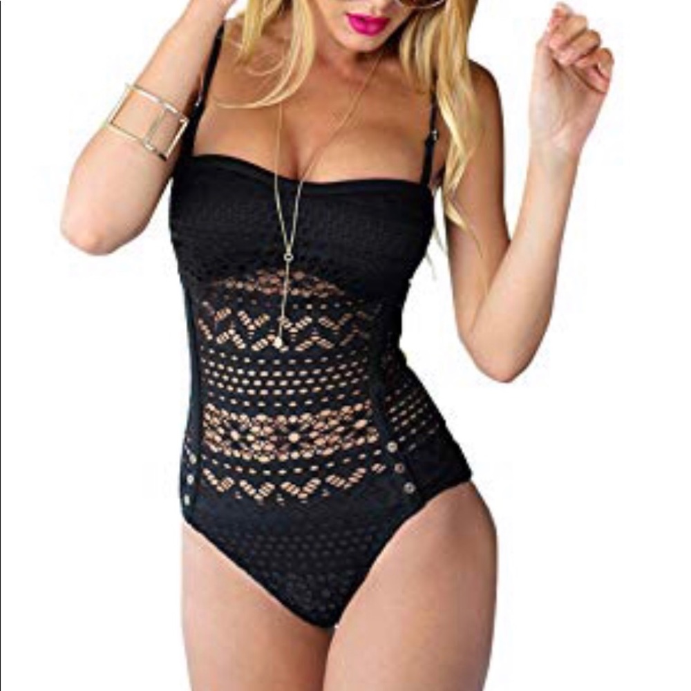 Robin Piccones Mia one piece bandeau